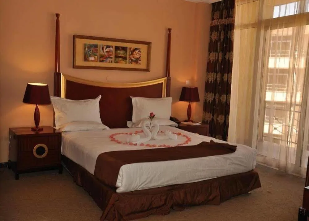 Hotel Siyonat Addis Ababa 4*,